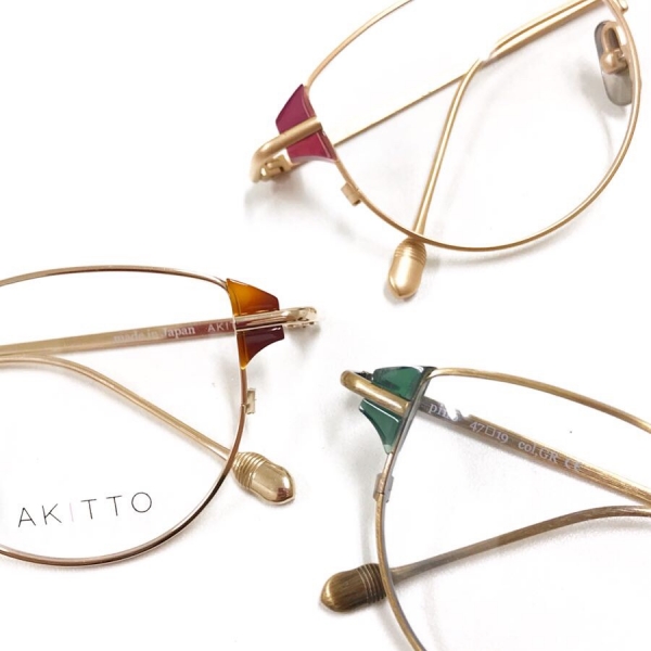 ランキング上位のプレゼント 【美品】Akitto アキット 眼鏡 サングラス